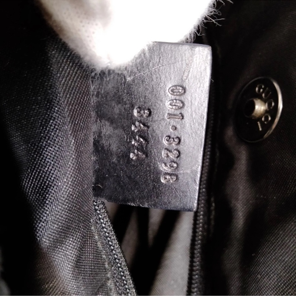 EUC Gucci Tom Ford Era Black Suede GG Monogram Shoulder Bag w/Metal on Strap - Picture 9 of 9